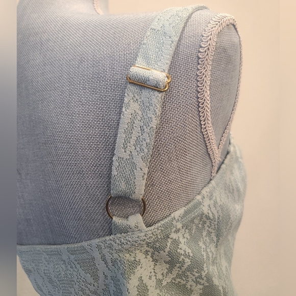 Haute Monde Lace Corset Cropped Top Size Medium - Picture 13 of 16